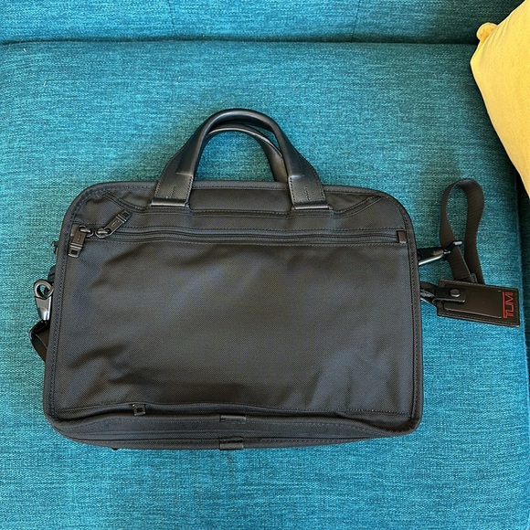Tumi Organizer Brief in Like New Condition - Picture 2 of 6